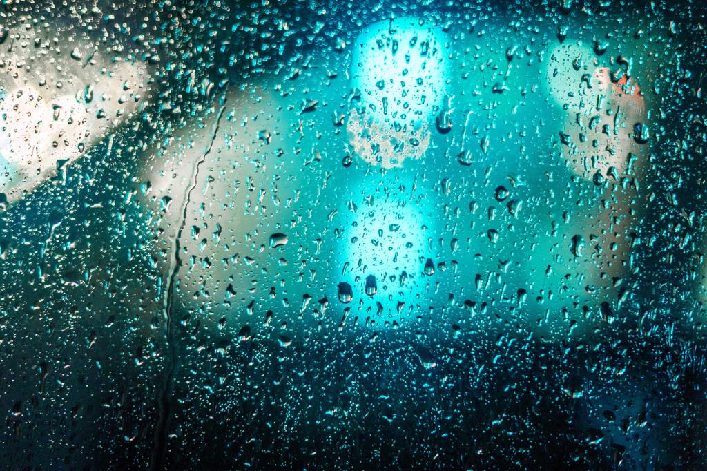 Microfiction March Day 26 – When It Rains